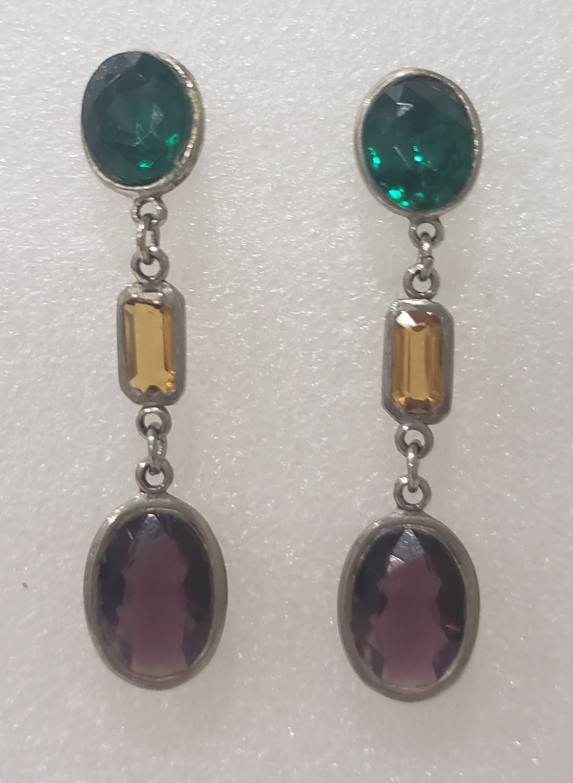 Silvertone Drop Dangle Post Earrings Oval/Round G… - image 5