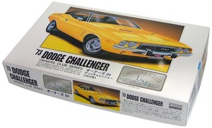 Ari 21158 Club des propriétaires 1973 Dodge Challenger Kit de modèle en plastique 1/24