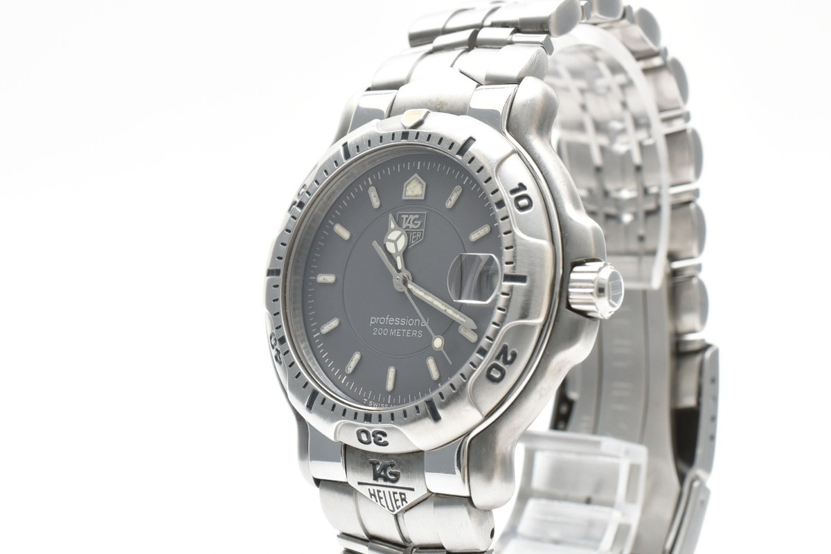 11/11まで ✨引越しセール✨TAG HEUER Professional TAG Heuer Professional Gray Men's Watch - WH1112 for sale