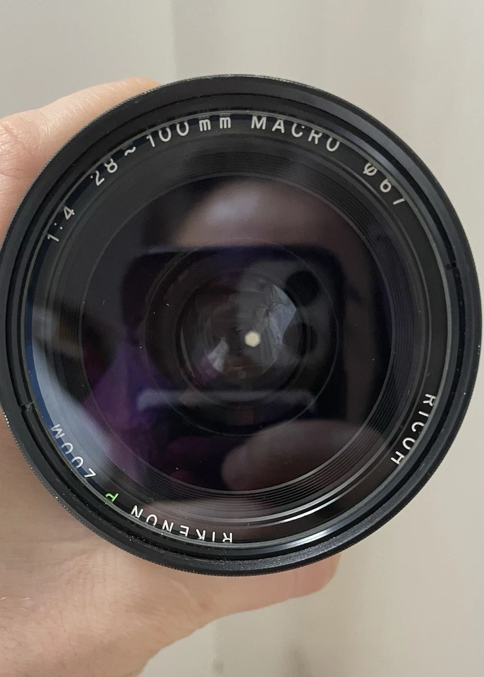 Ricoh 28-100mm F/4 Rikenon P Zoom Macro com Filtro UV Rokunar - Imagem 4 de 4