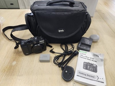 Canon PowerShot G10 Compact Digital Camera 14.7 Mega Pixels With Extras