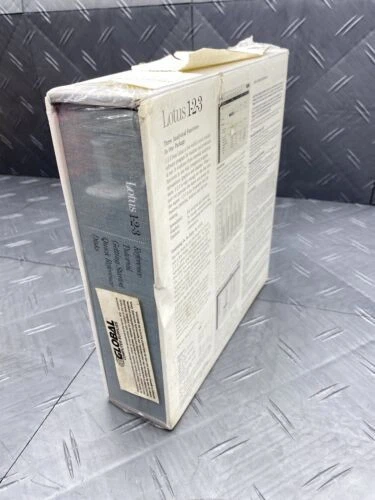 Lotus 1-2-3 123 Spreadsheets Software 5.25 Floppy Disc for IBM New Sealed Rare - Image 2 of 4