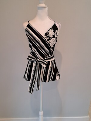 NWT WHBM Sz 10/M black/white sleeveless surplice blouse, Peplum Orig Price $120