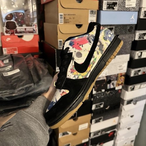 Nike SB Dunk Low x Supreme “Rammellzee” - UK 7 - Picture 3 of 8
