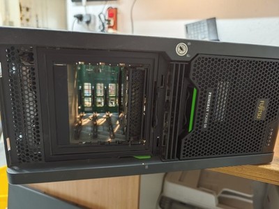 Fujitsu Primergy TX200 S6 Server mit Xenon E5620 36GB DDR3 Arbeitsspeicher