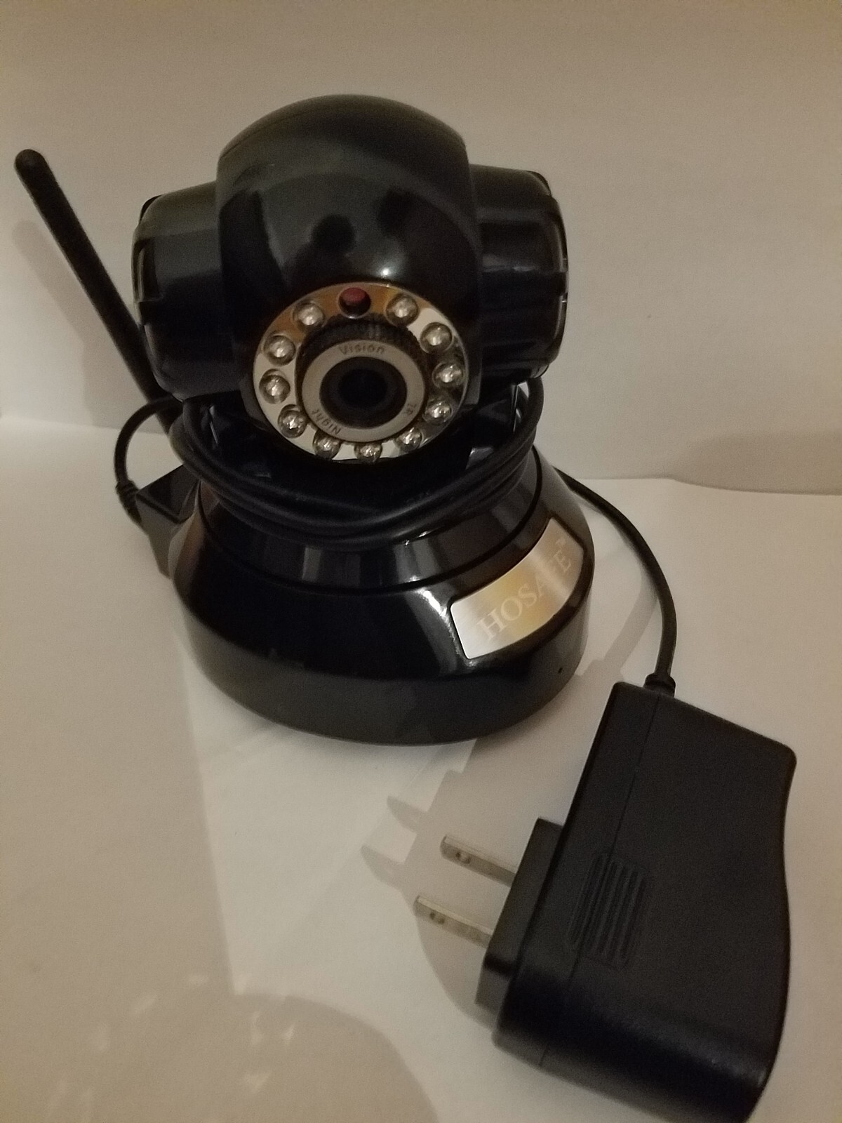 WiFi Security Camera HOSAFE 1MW2 720P 33' night vision + FREE 2GB SD card NR eBay