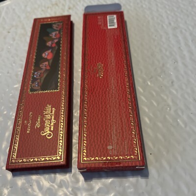 I Heart Revolution Disney Snow White And The Seven Dwarfs Eyeshadow Palette NIB
