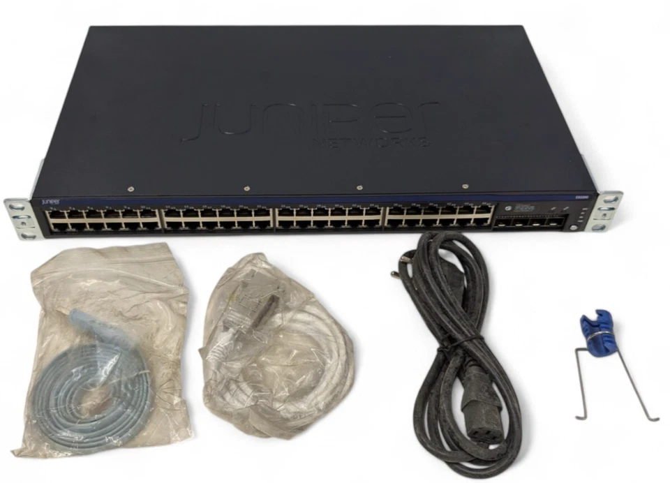 Juniper EX2200 48 Port port Gigabit Switch EX2200-48T-4G - Image 2 of 4