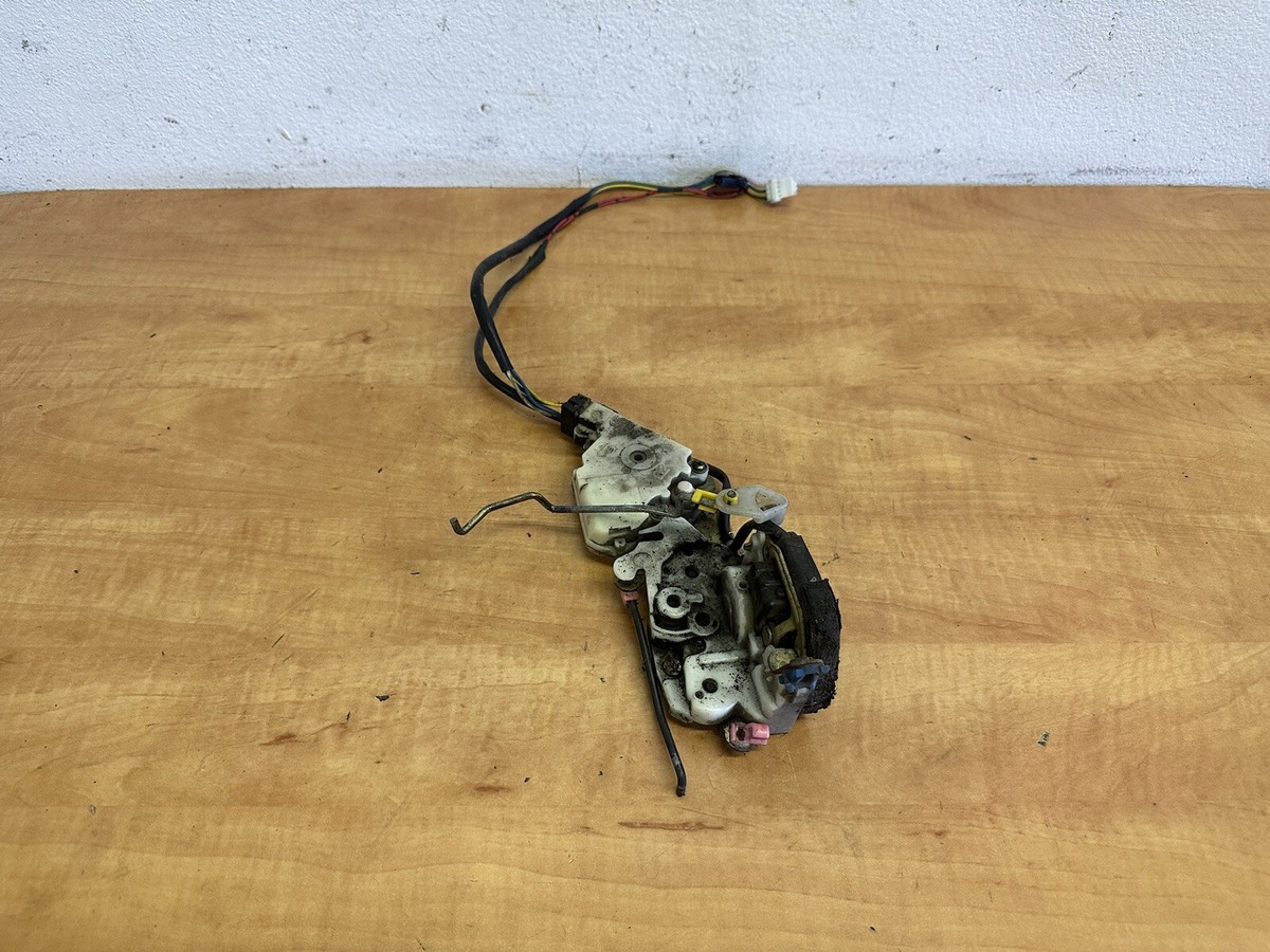 90-96 Nissan 300zx Z32 OEM RH Right Passenger Side Door Latch