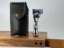 Mini Fusion Travel Size 5 Edge Shaving Razor with Leather Carrying Case