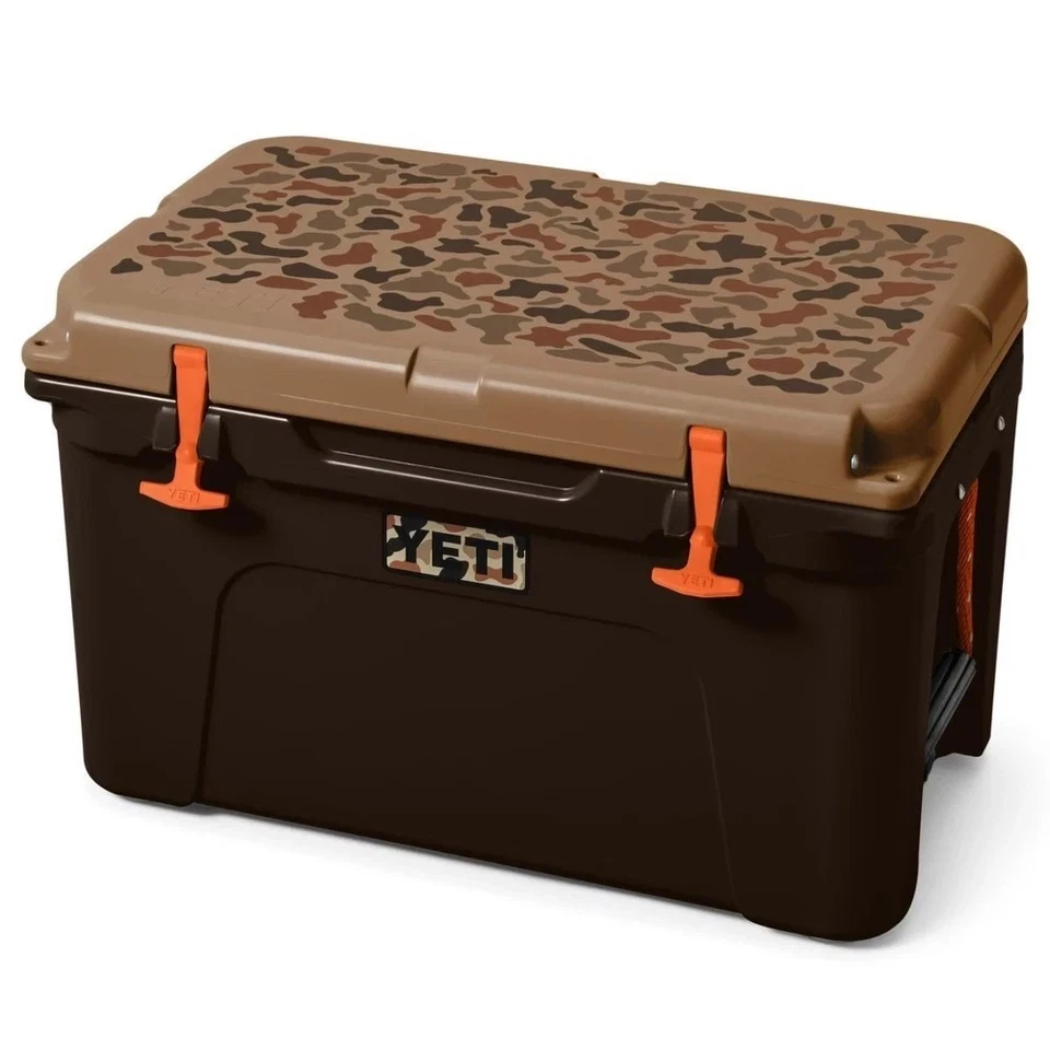 Enfriador YETI Tundra 45, color: camuflaje humedales Foto 4 de 4