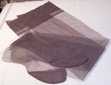 VTG SEAMLESS MESH GARTER TOP NYLON STOCKINGS NUDE HEEL 9 1/2-33