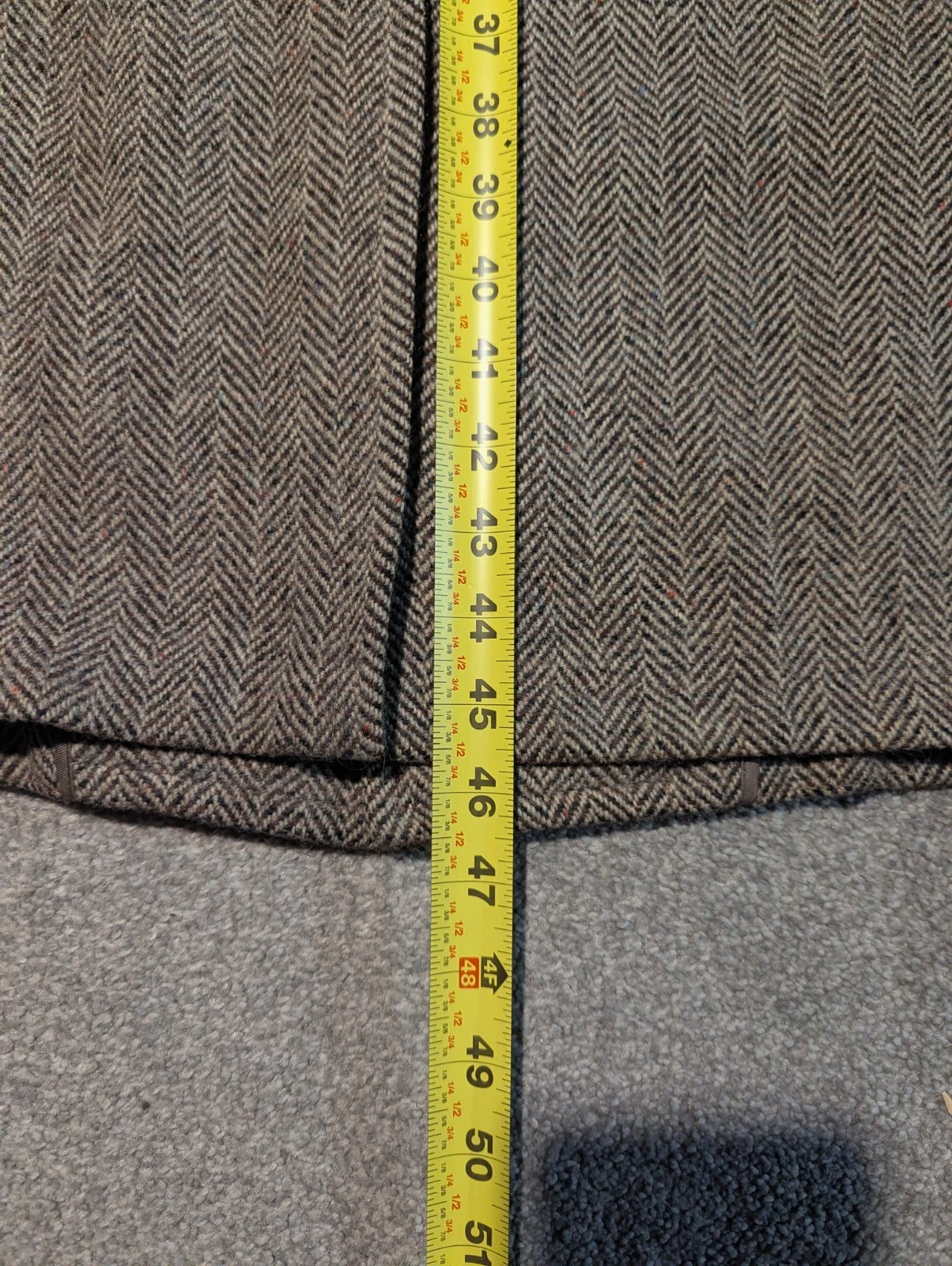 Vintage Harris Tweed Coat Mens 46? 1950s 60s Herringbone Wool Jacket - product detail image 10