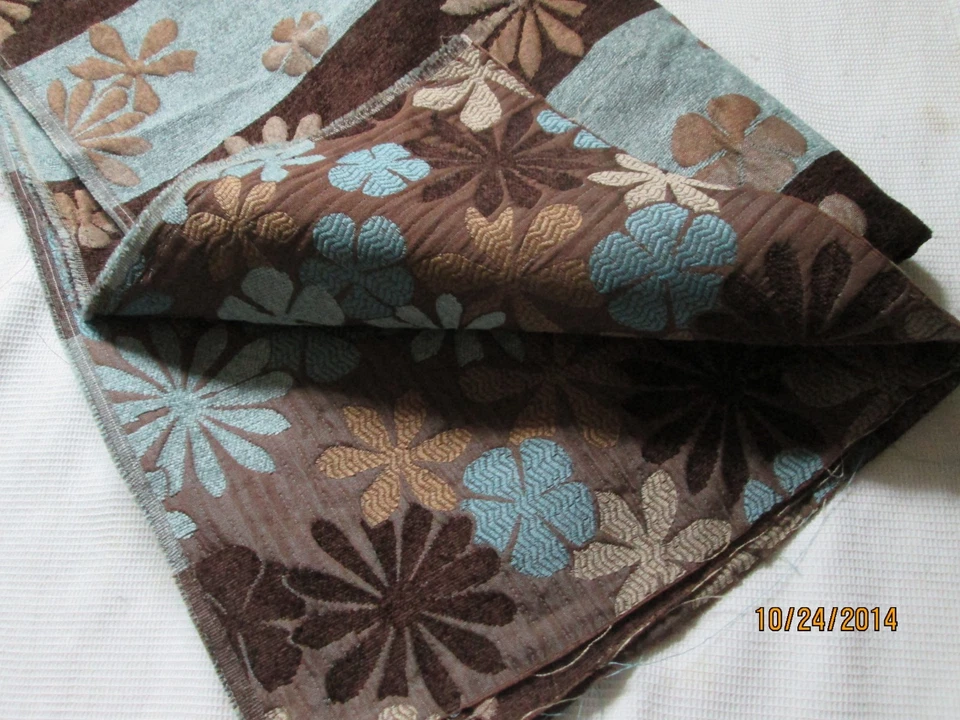 De colección NUEVO Tejido de Tapicería Floral Peso Pesado Marrón Azul Algunas Áreas de Terciopelo Foto 3 de 4