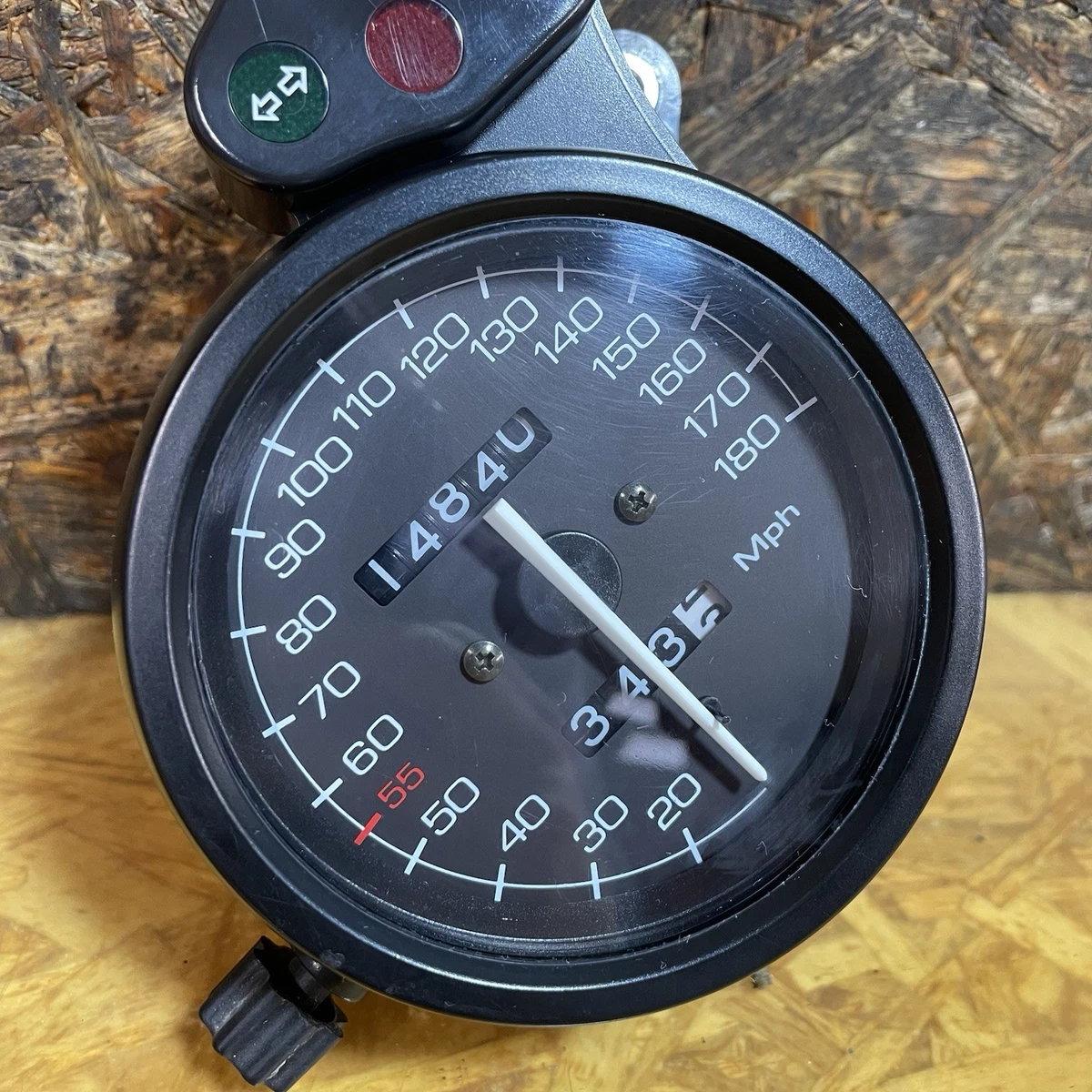 DUCATI 916 SPEEDOMETER SPEEDO CLOCK GAUGE 14,840 MILES 748 996 998