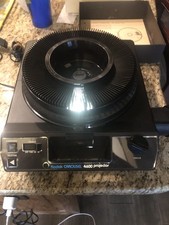 Kodak Carousel 4600 Slide Projector In Original Carry Case