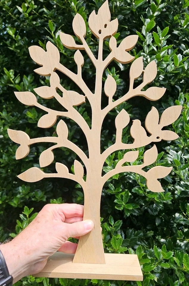 Árbol decorativo de madera Rayher sin terminar con pájaros 20 pulgadas x 12 in. X 1/4 pulg. Foto 2 de 4