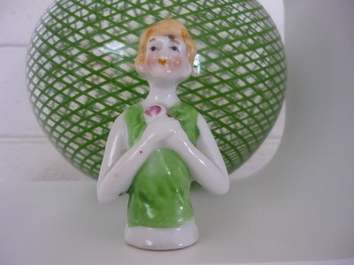 HAND PAINTED CERAMIC PINCUSHION HALF DOLL MADE IN JAPAN 1920'S PERFECT CONDITION