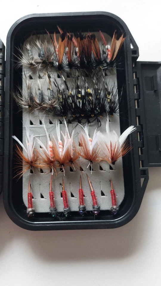trucha salmón pesca con mosca moscas caja surtido con 60 moscas pesca con mosca  Foto 2 de 4