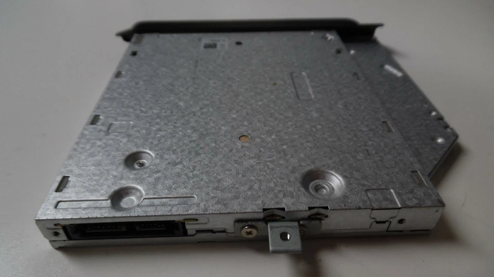 Unidad óptica MSI CX61 DVD±RW - SN-208FB - Probada Foto 2 de 3