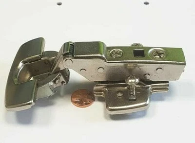 Hettich Sensys 8645i TH 52 mit Softclose Dämpfung, Topfband 110° inkl. 3er Böckc