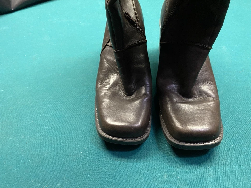 Women's BASS - SCARLET Brown Leather CHUNKY Heel boots size/10m - Image 3 of 4