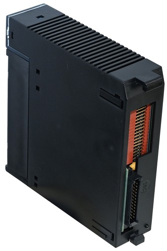Horner HE693THM884K Themocouple Input - Picture 2 of 3