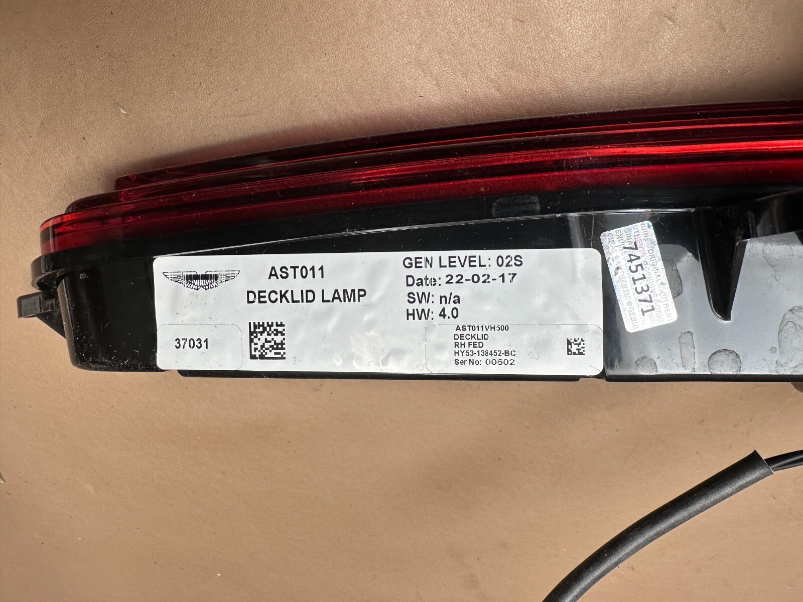 2017-2023 ASTON MARTIN DB11 RIGHT PASSENGER RH OUTER & INNER TAIL LIGHT SET OEM