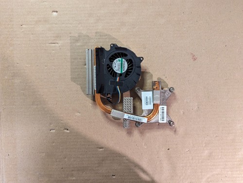 HP Elitebook  8440p ErsatzteileDisplayeinheit Mainboard Serviceklappe Palmrest