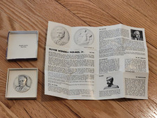 Hall of Fame Great Americans:  OLIVER WENDELL HOLMES : 70.6g  .999 Silver -EXBZ 89.53 per troy oz