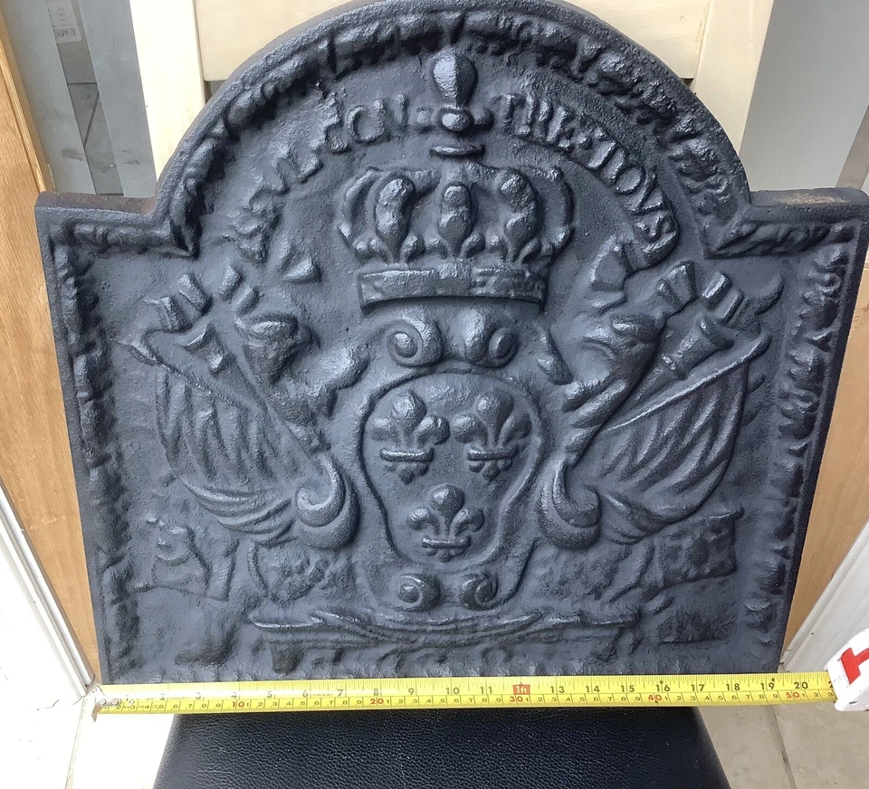 Antique French Cast Iron Fire Back - French Coat Of Arms And Flers De Lis - Image 4 of 4