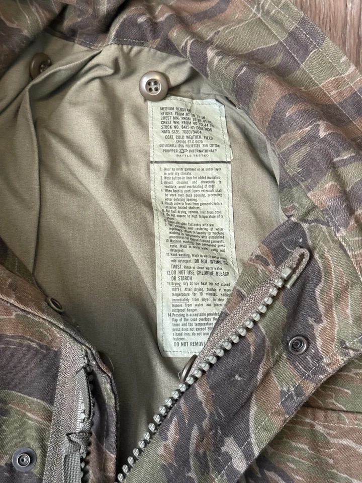 Tiger Stripe Camouflage Military Vietnam M-65 Field Coat Army M65 Jacket Large - Image 3 of 4
