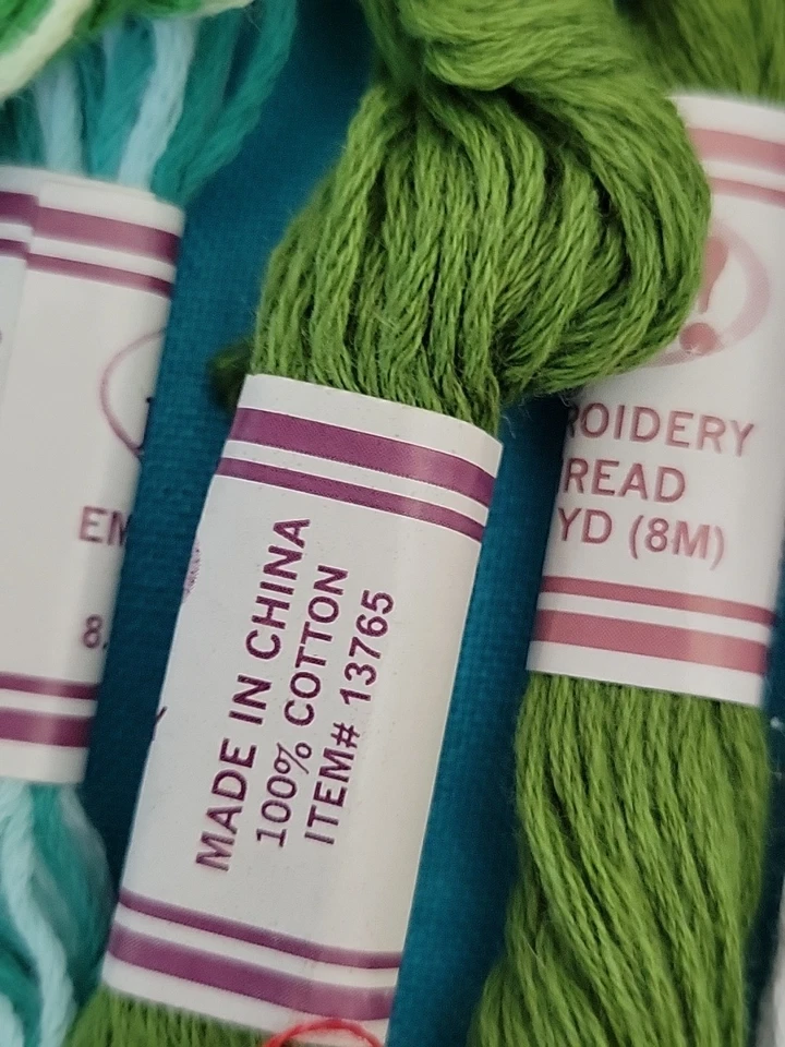 It's So Me Embroidery Floss Rainbow Colors - Lot of 31 Skeins Threads~NEW - Image 3 of 3