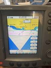 Raymarine RC530 MFD Chartplotter E32035 With Chart Card 