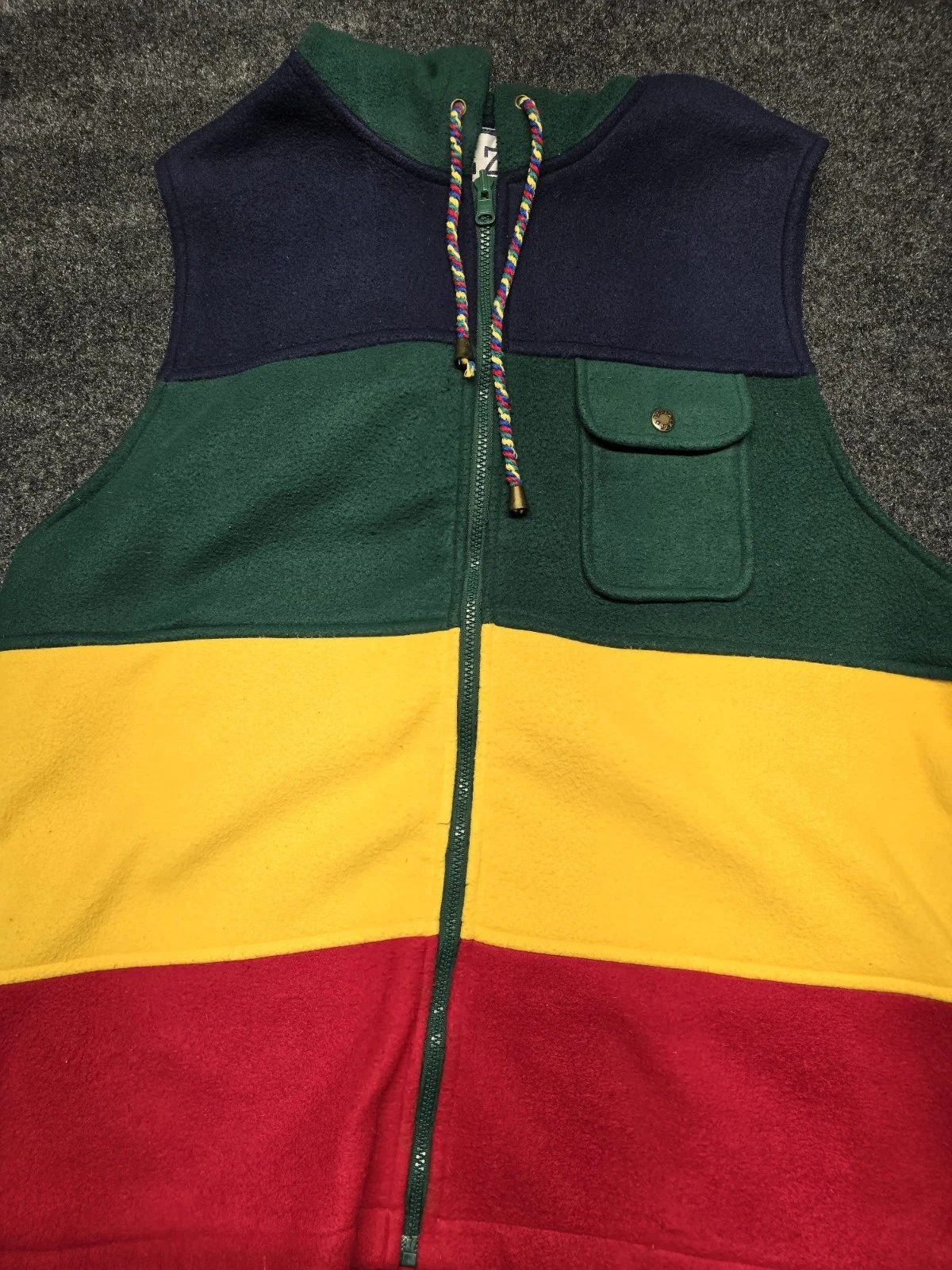 Vintage Izzi Hooded Vest Zip Up Colorful Size Large Oversized