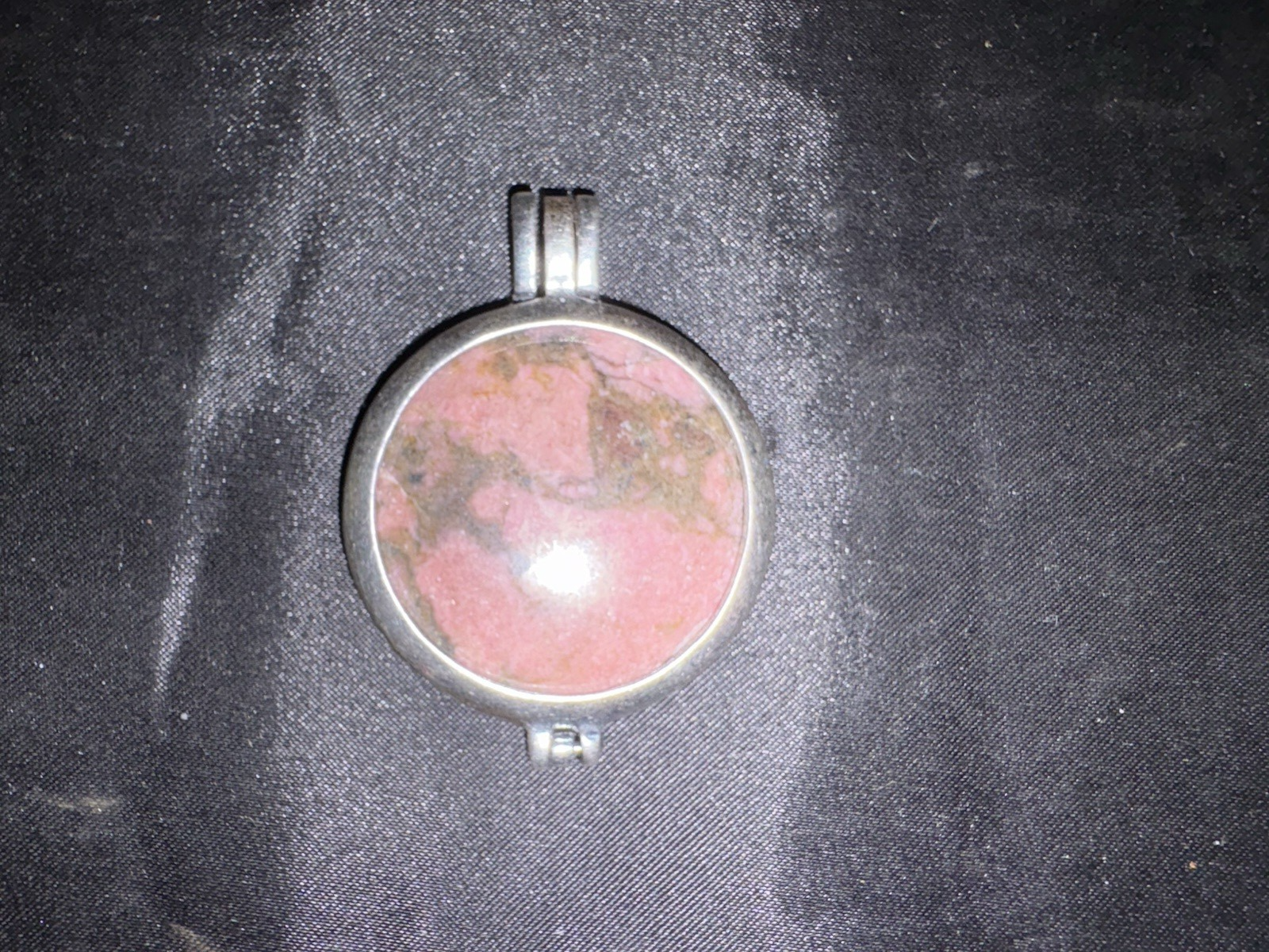 Picture 4 of 9