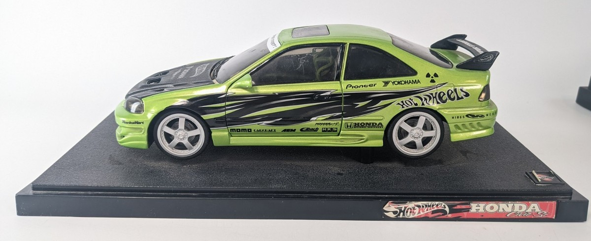 Hot Wheels Super Street Custom Honda Civic Si 1:18 Scale Lime