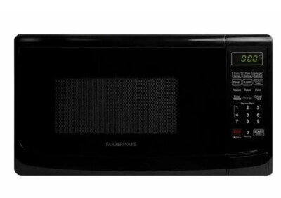 Farberware Compact 0.7 Cubic Ft Microwave Oven