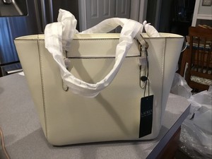 cream purse