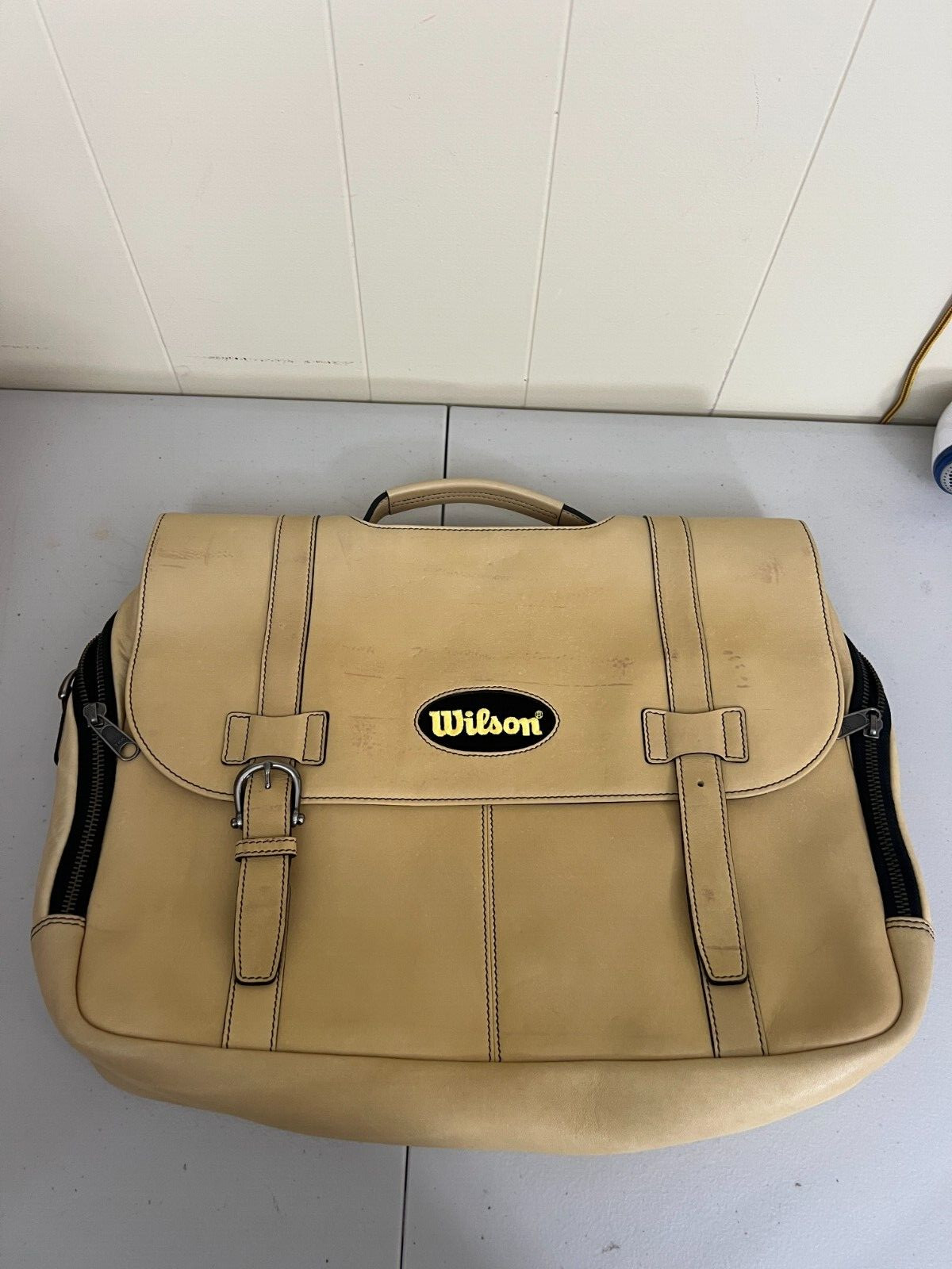 Genuine Leather Mens Messenger Bag A200 Rare