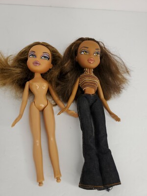 Lot of 2 - Vintage MGA Bratz 2001 Sasha & Yasmin Doll Nude and Clothed 