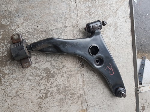 Querlenker vorne rechts Mitsubishi Carisma 1999-2004