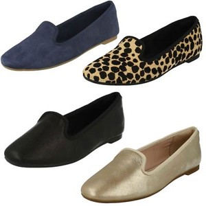 clarks ladies pumps