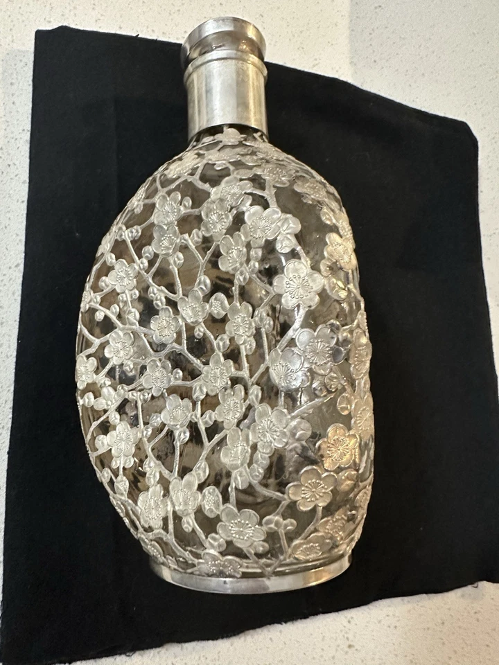 Antiguo abrigo de botella de whisky o licor con plata de ley 950 Foto 4 de 4