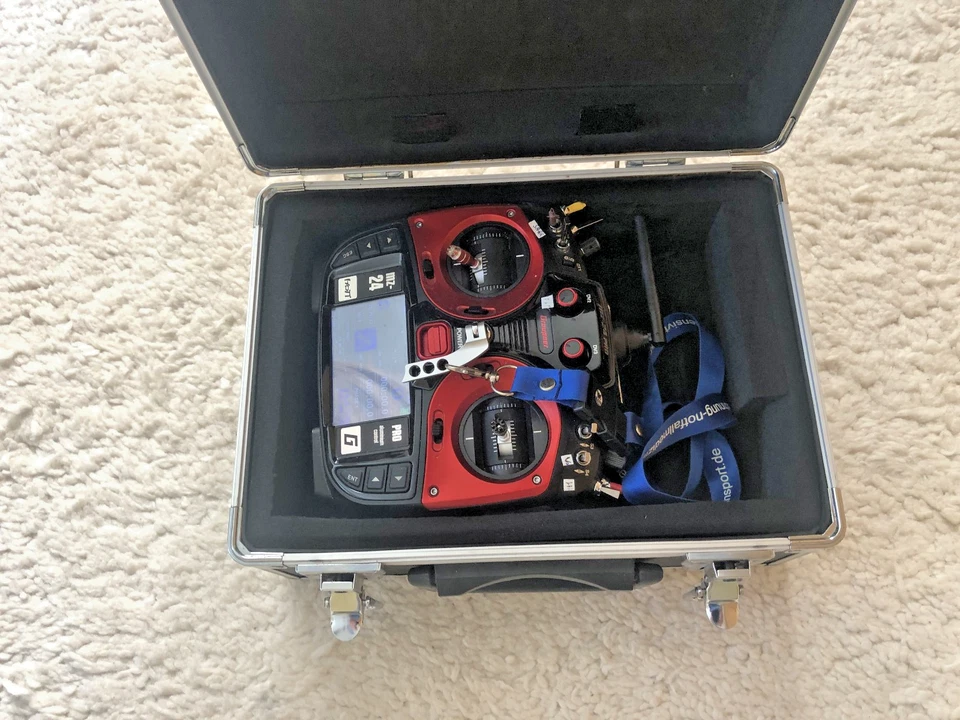 Graupner  mz-24 PRO Sender - HoTT 2.4GHz Fernsteuerung 12 Kanal - Bild 3 von 3