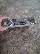 1960 1961 Amc Rambler Am Push-button Radio With Knobs