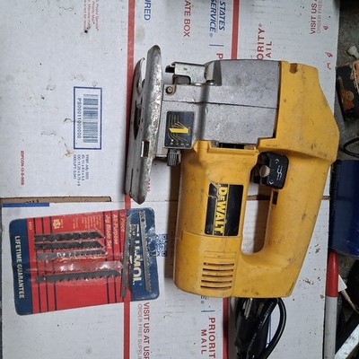 Dewalt DW318 Variable Speed Electric Corded Orbital Jigsaw 4.5 Amp USA Made