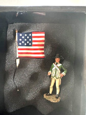 KING  COUNTRY AR51 American Revolution Marine Flag Bearer  MIB