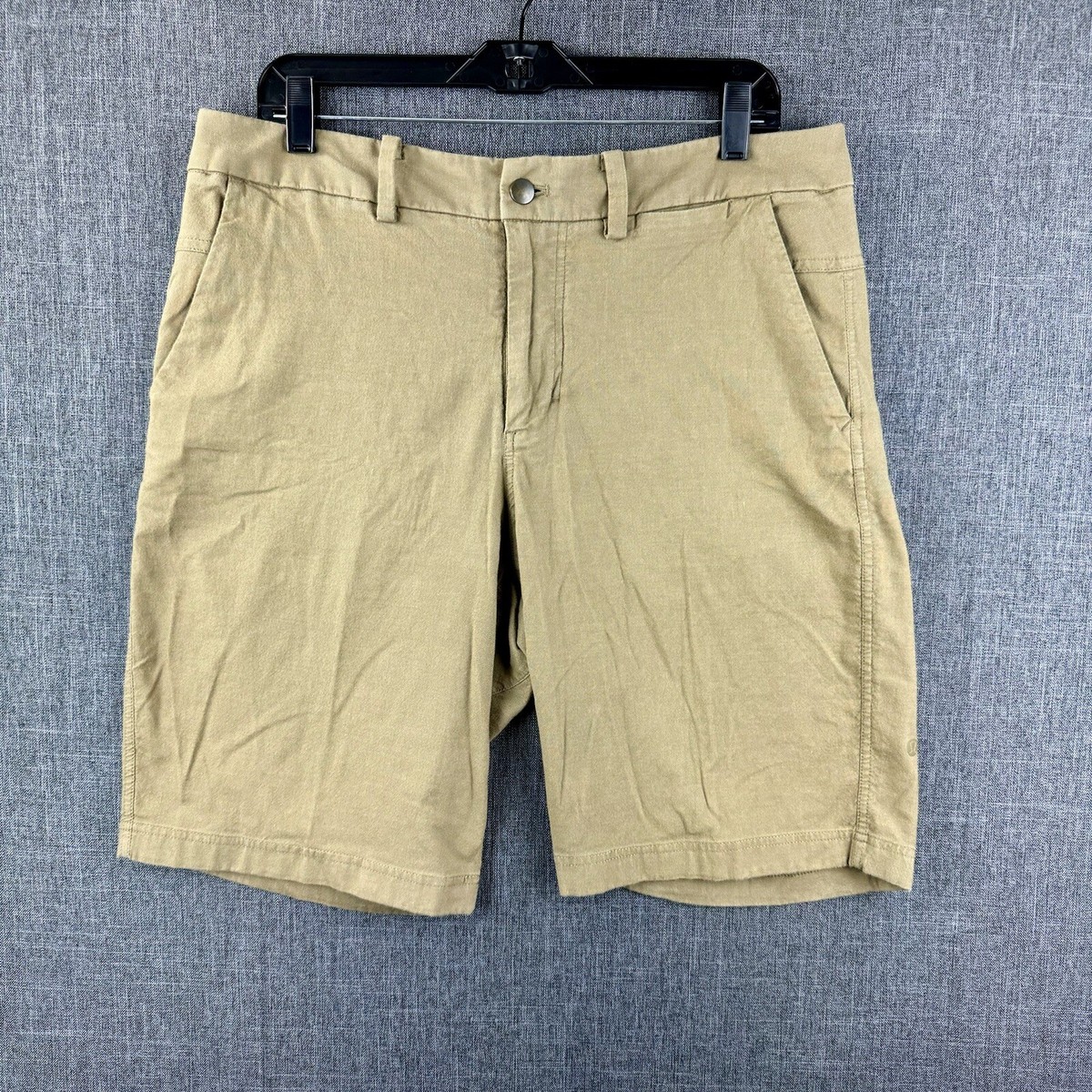 Lululemon Athletica Mens Chino Shorts Flat Front Casual Summer Brown Size 34
