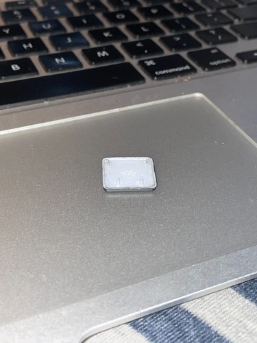 APPLE MacBook Air single Key Replacement for A1466 - Picture 3 of 4